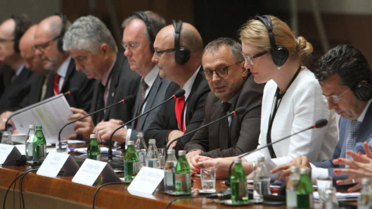 Otvoren Treći globalni forum udruženja tužilaca Srbije: Tužioci odgovorni političarima, a ne zakonima