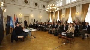 Udruženja napustila javnu raspravu o izmenama Ustava