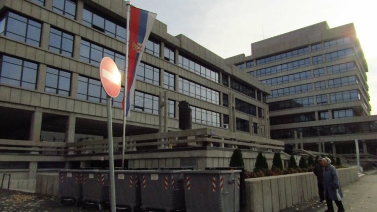 Tabloidni udar na integritet sudstva