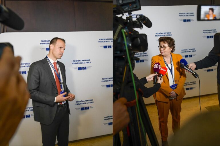 Komlen i Milovanović sa novinarima nakon konferencije Saveta Evrope o reformi pravosuđa